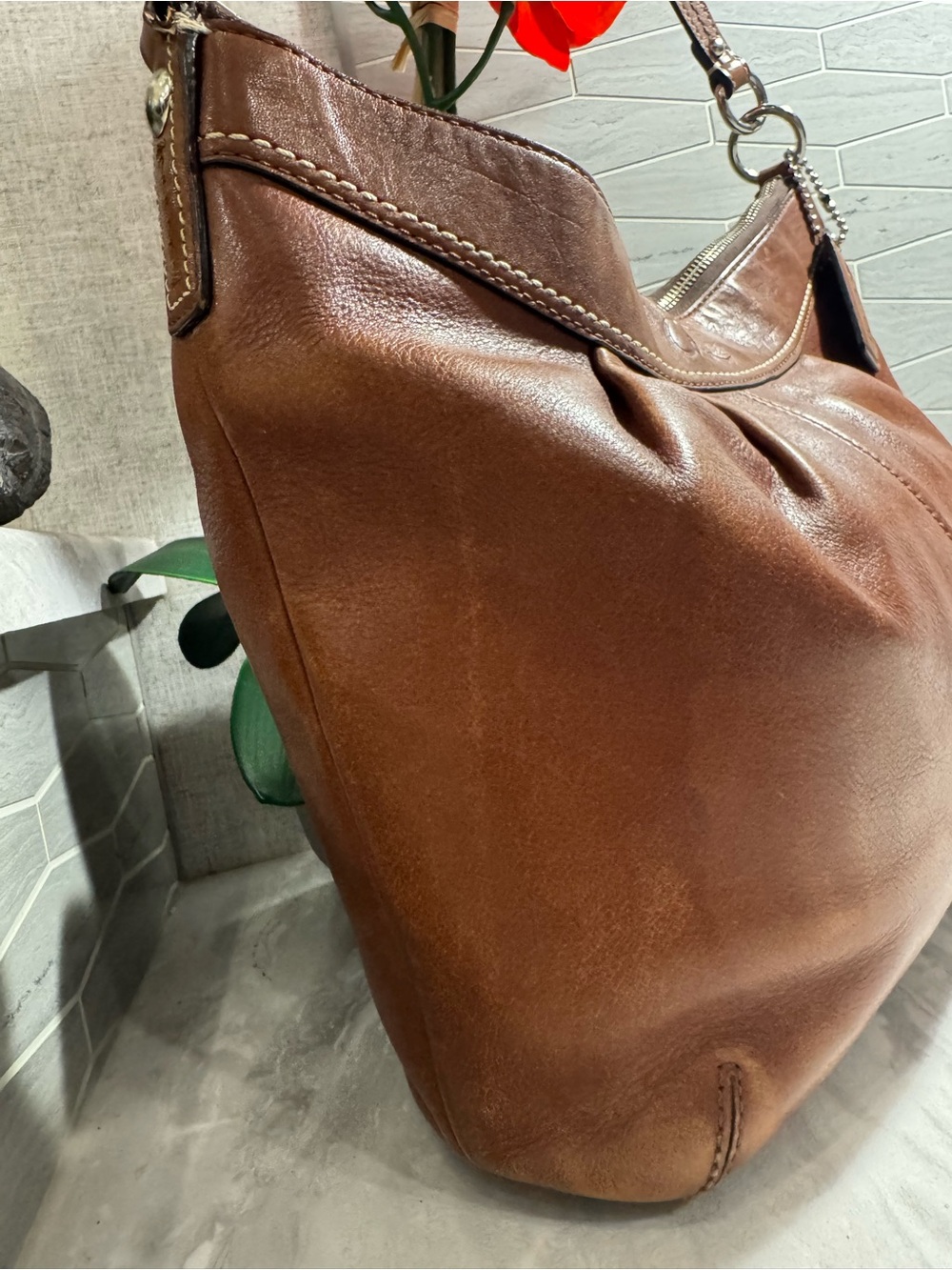 EUC Coach Cognac Leather Satchel with Original Hang Tag - True Coach Treasure - Picture 6 of 13